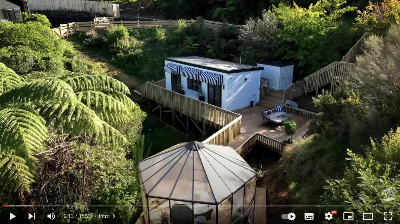 Tiny House With Greenhouse Dining Lower Hutt Eksteriør billede